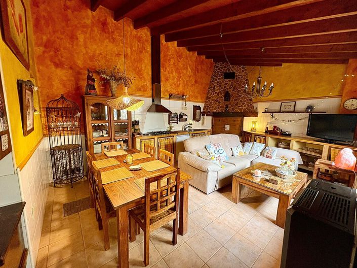 Image No.2-Maison de ville de 4 chambres à vendre à Pinoso