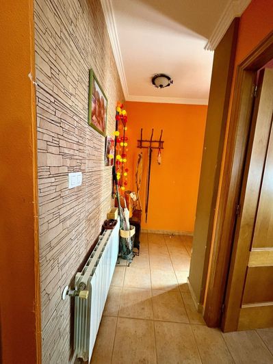 Image No.25-4 Bed Townhouse for sale
