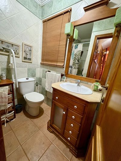 Image No.44-4 Bed Townhouse for sale