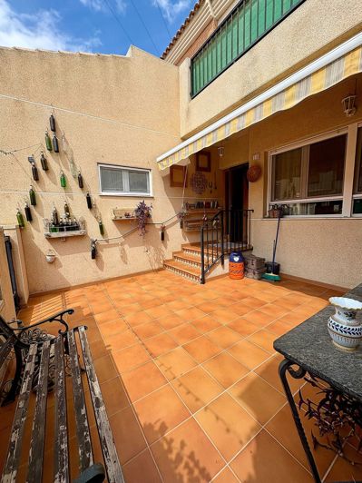 Image No.50-4 Bed Townhouse for sale