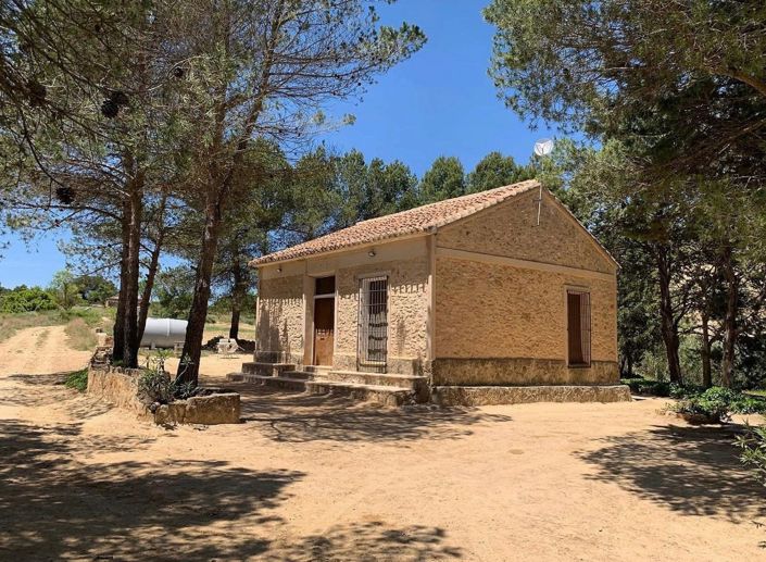 Image No.1-4 Bed Finca for sale