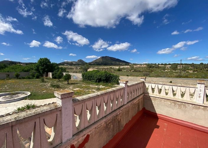 Image No.20-6 Bed Country House for sale