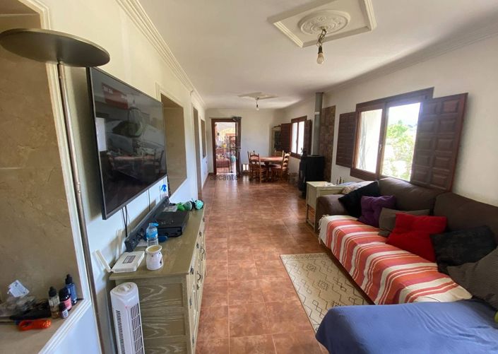 Image No.23-Maison de campagne de 6 chambres à vendre à Sax