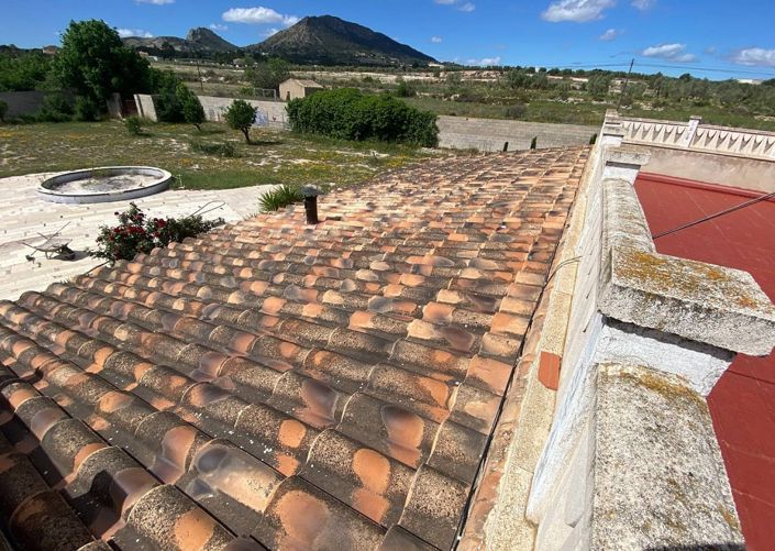 Image No.26-6 Bed Country House for sale