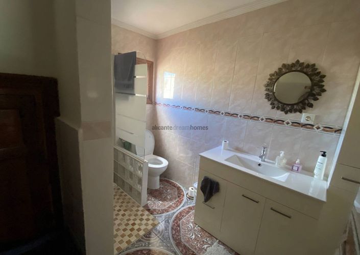 Image No.42-Maison de campagne de 6 chambres à vendre à Sax