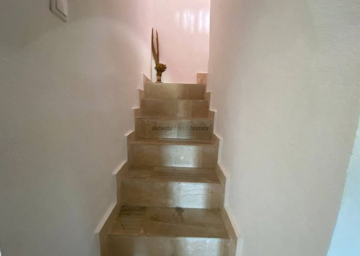 Image No.45-Maison de campagne de 6 chambres à vendre à Sax