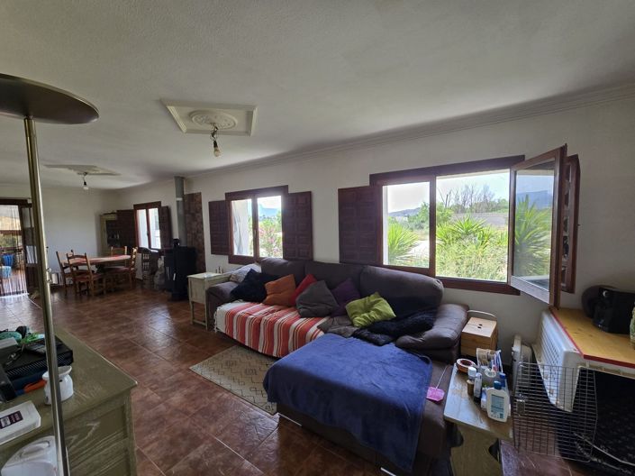 Image No.21-6 Bed Villa for sale