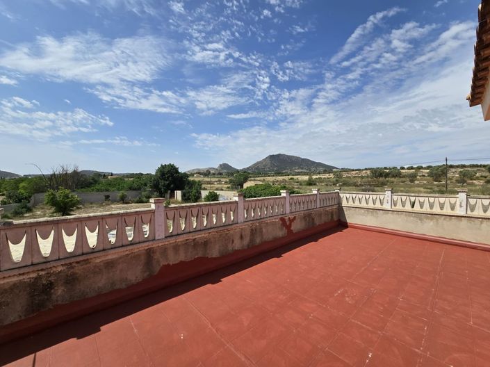 Image No.28-6 Bed Villa for sale