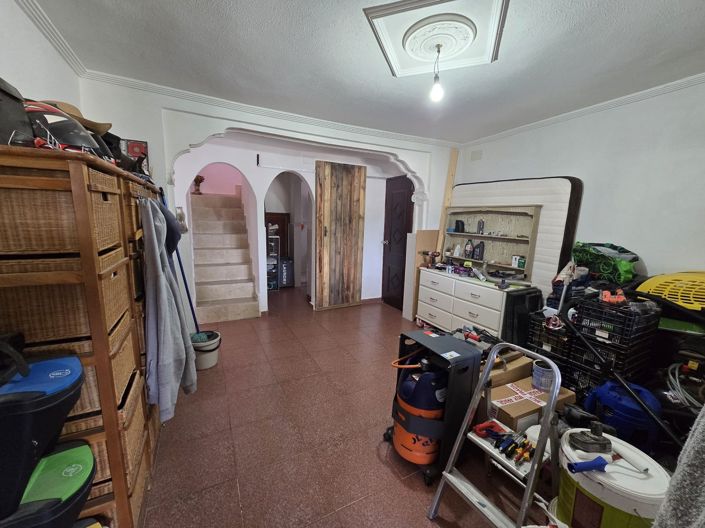 Image No.29-6 Bed Villa for sale