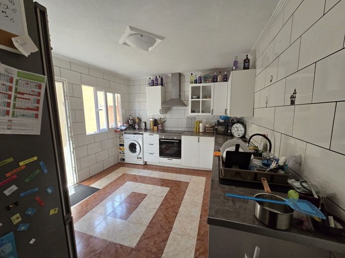 Image No.37-6 Bed Villa for sale