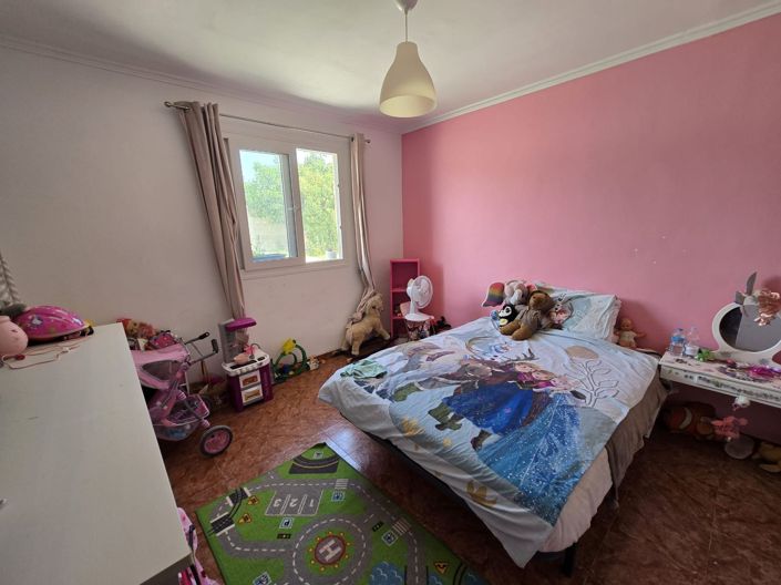 Image No.41-Villa de 6 chambres à vendre à Sax