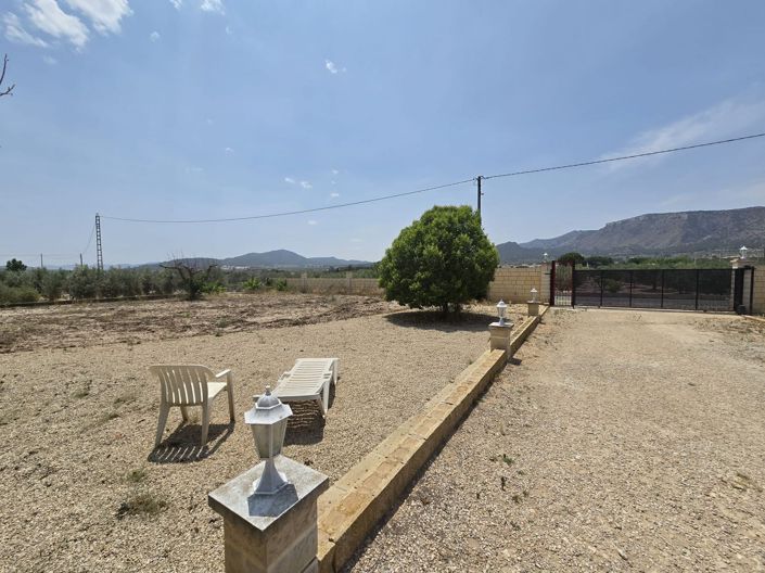 Image No.33-3 Bed Villa for sale