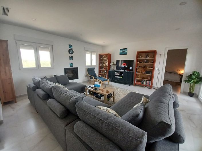 Image No.19-6 Bed Villa for sale