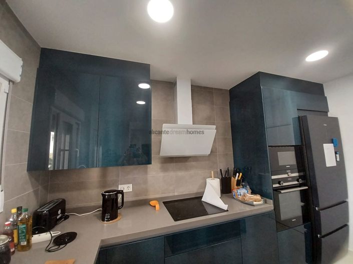 Image No.26-6 Bed Villa for sale