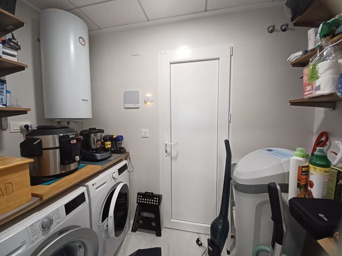 Image No.30-Villa de 6 chambres à vendre à Pinoso