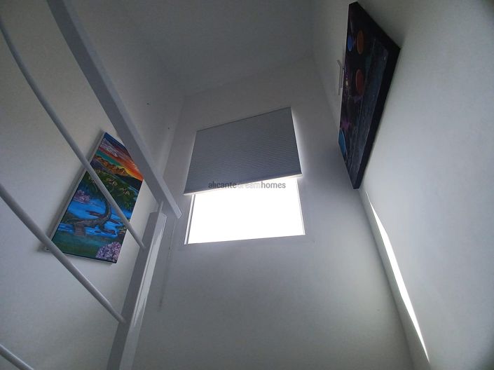 Image No.33-6 Bed Villa for sale