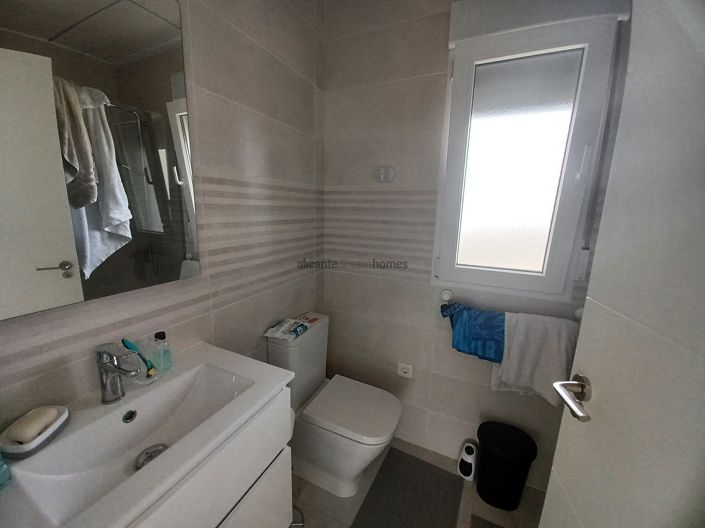 Image No.50-6 Bed Villa for sale