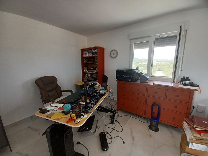 Image No.83-6 Bed Villa for sale