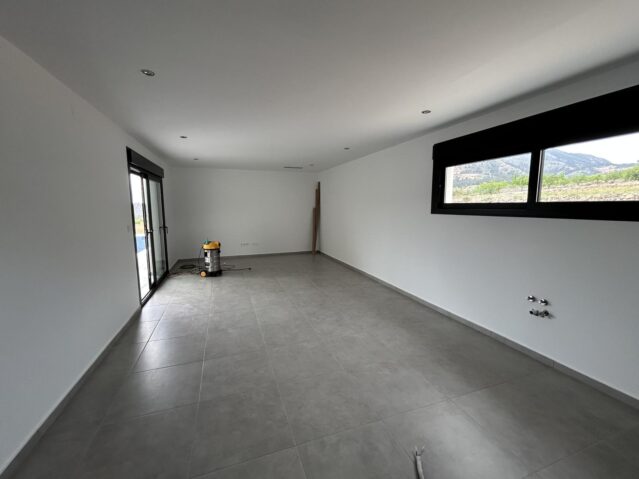 Image No.14-3 Bed Villa for sale