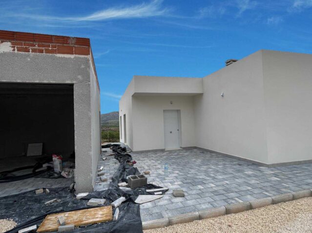 Image No.3-3 Bed Villa for sale