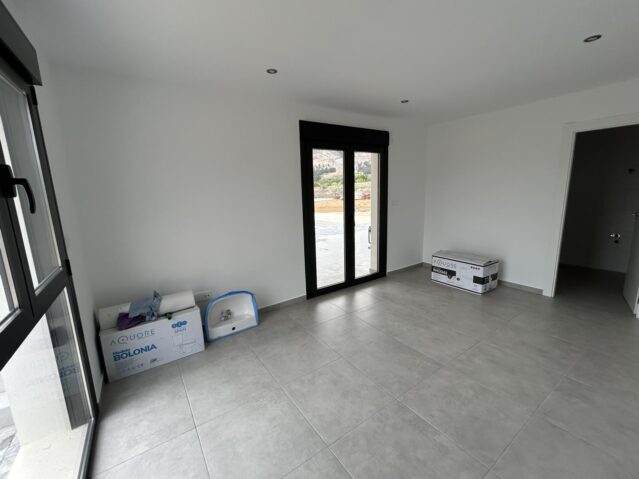 Image No.7-3 Bed Villa for sale