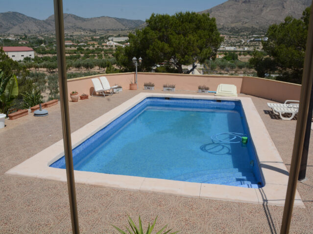 Image No.2-3 Bed Villa for sale
