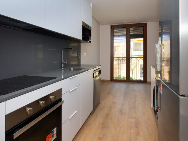 Image No.3-3 Bed Apartment for sale