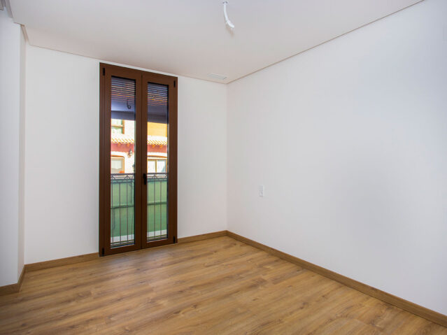 Image No.7-3 Bed Apartment for sale