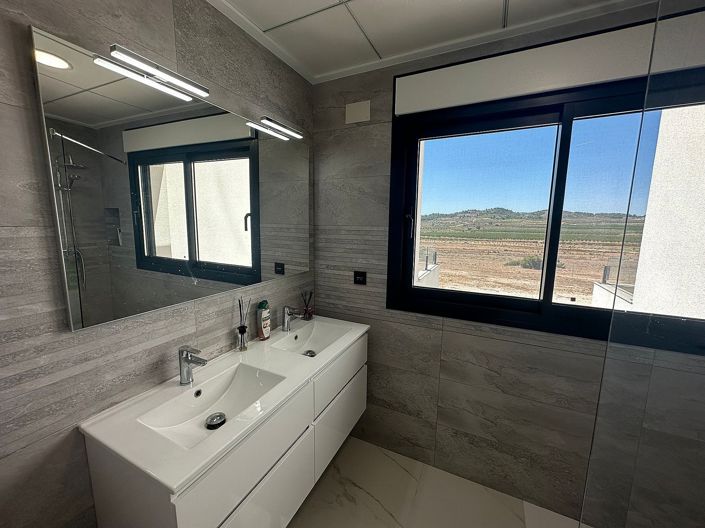 Image No.27-4 Bed Villa for sale