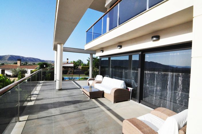 Image No.17-4 Bed Villa for sale