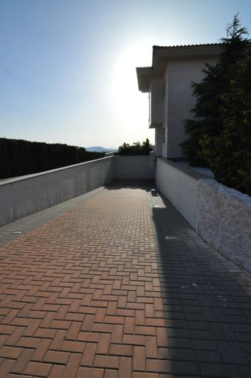 Image No.18-4 Bed Villa for sale