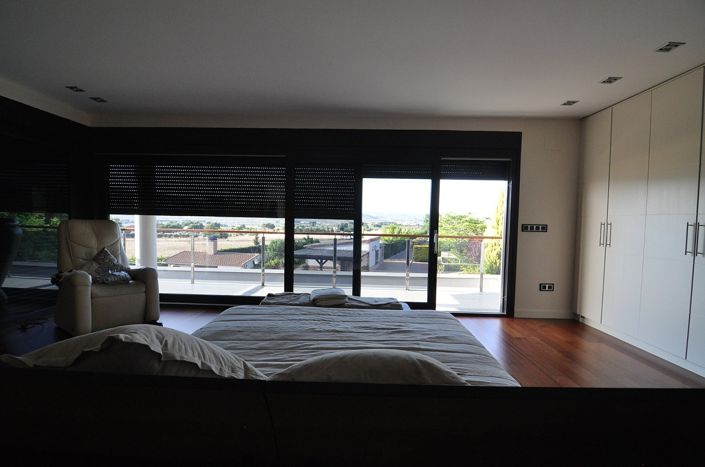 Image No.33-4 Bed Villa for sale