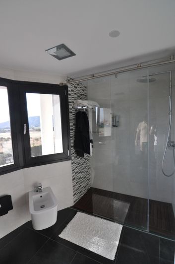 Image No.39-4 Bed Villa for sale