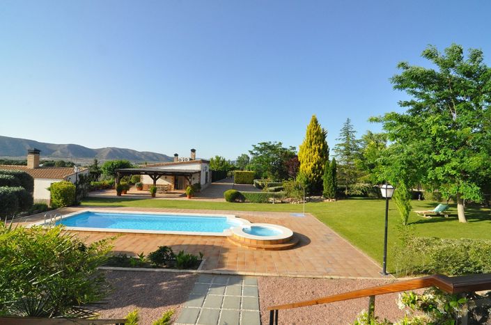 Image No.6-Villa de 4 chambres à vendre à Villena