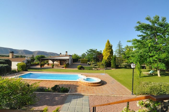 Image No.6-Villa de 4 chambres à vendre à Villena