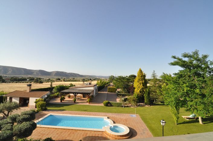 Image No.8-4 Bed Villa for sale