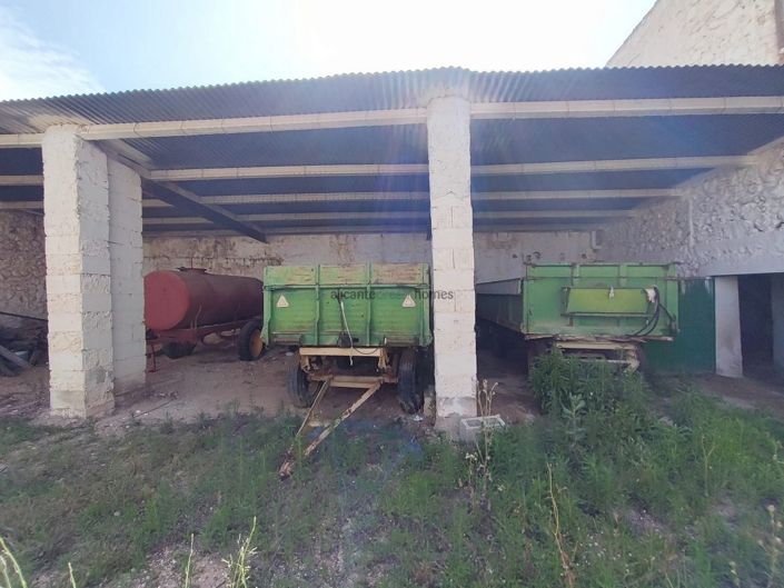 Image No.17-5 Bed Country House for sale