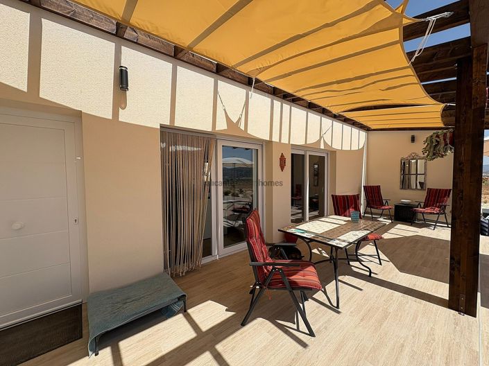 Image No.6-3 Bed Villa for sale