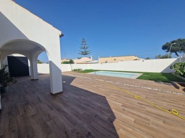 full145603064656172