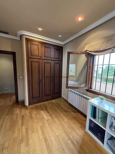 Image No.15-Villa de 4 chambres à vendre à Elda