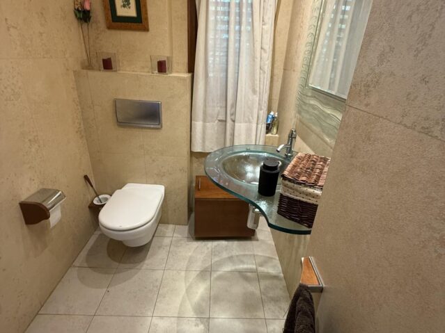 Image No.17-4 Bed Villa for sale