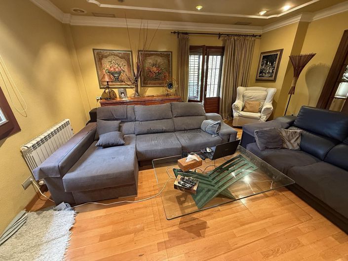 Image No.17-Villa de 4 chambres à vendre à Elda