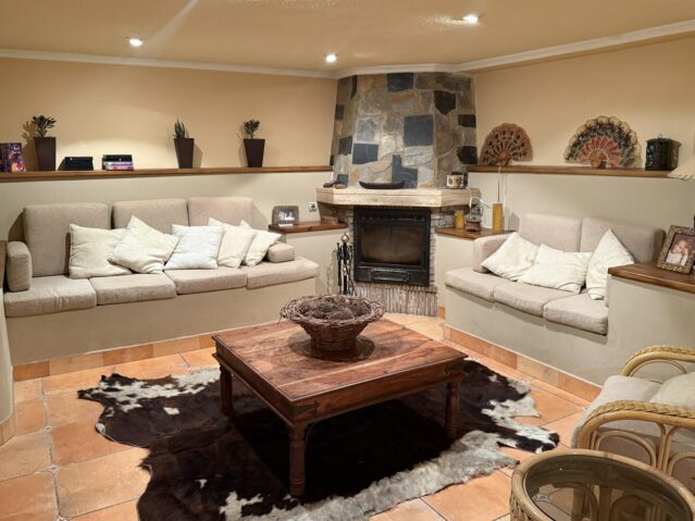 Image No.4-4 Bed Villa for sale