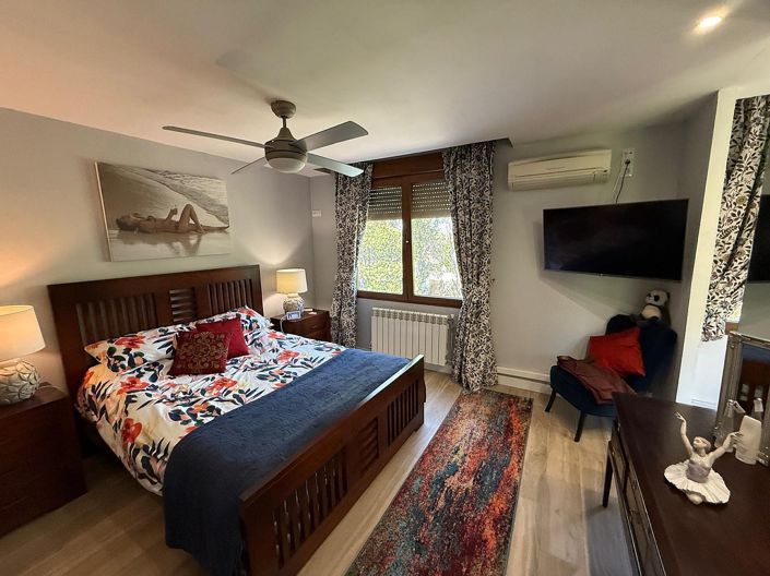 Image No.47-4 Bed Villa for sale