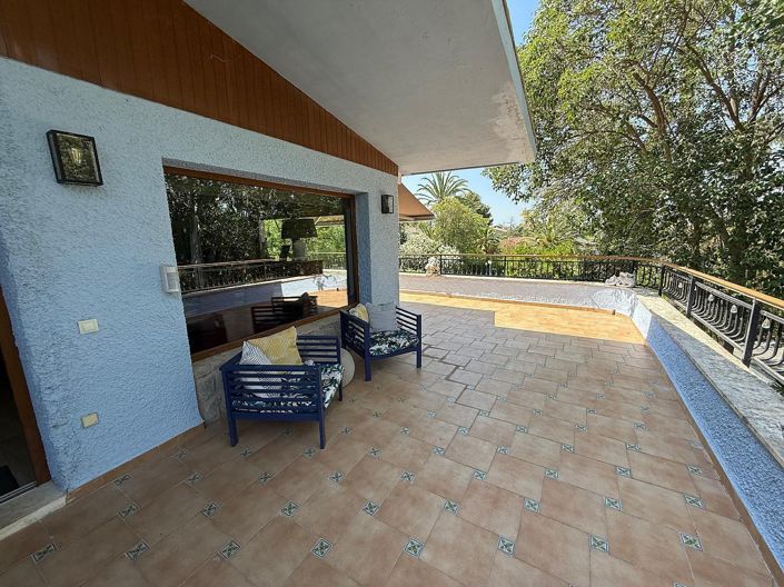 Image No.8-4 Bed Villa for sale