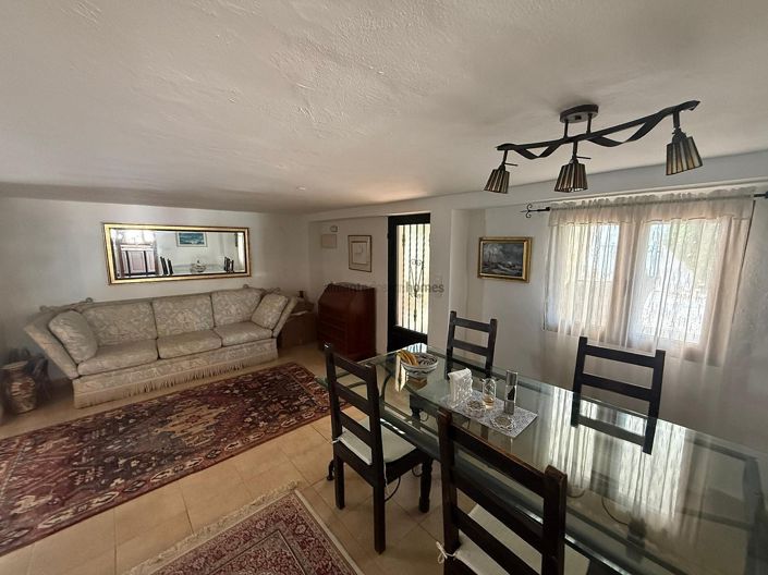 Image No.35-5 Bed Country House for sale