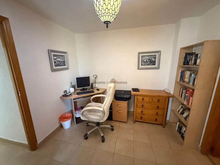 Image No.43-5 Bed Country House for sale