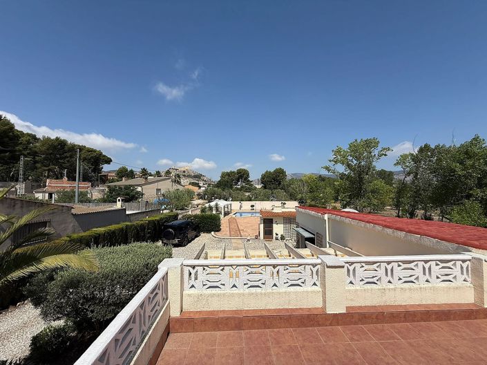 Image No.9-5 Bed Country House for sale