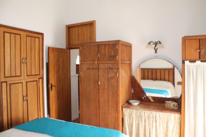 Image No.33-2 Bed Village House for sale