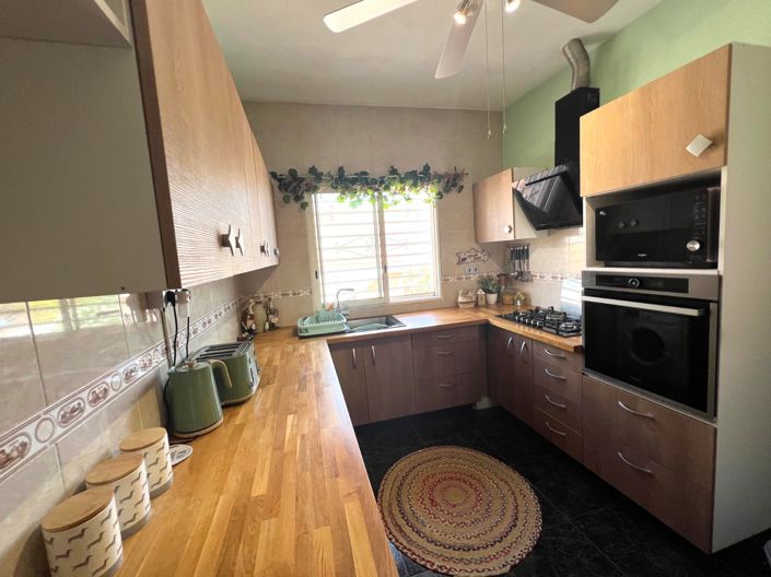 Image No.18-4 Bed Villa for sale